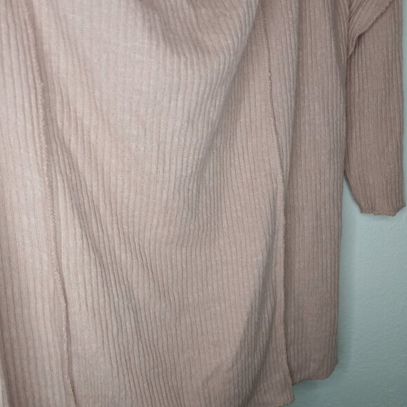 UEC Maurice's Cowl Neck Cinch Shoulder Sweater Blush Pink Ribbed Coquette sz 1X - Picture 10 of 13